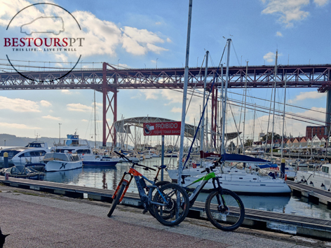 ELECTRIC BIKE TOUR - CASCAIS - LISBON